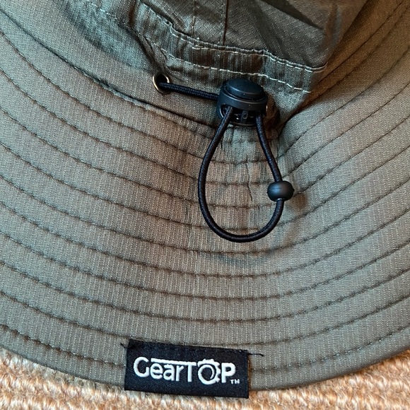 NWOT GearTop UPF 50+ Sunhat Army Green - Picture 2 of 9
